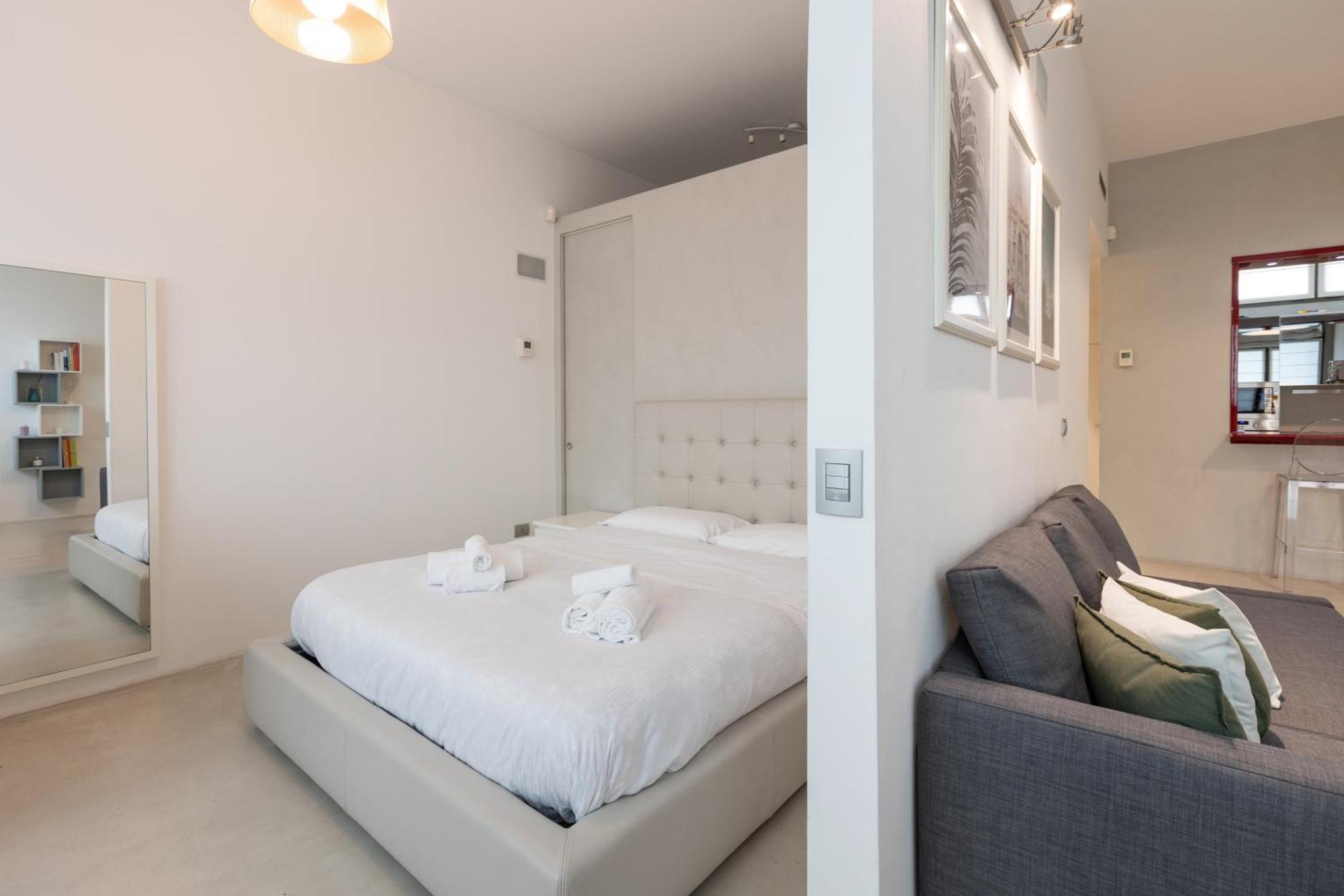 Ampio Bilocale Repubblica - Mirable Pm Apartment Milano Ngoại thất bức ảnh